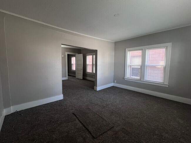 Foto del edificio - 1054 Ionia Ave SW