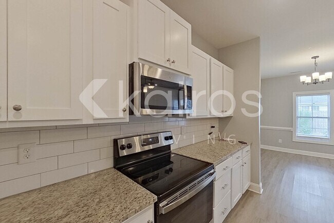 Foto del edificio - 3709 Oak Leaf Wy