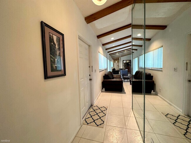 Foto del edificio - 3 br, 3 bath House - 6115 Winding Brooke Way