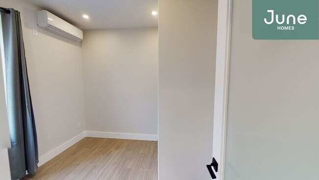 Foto del edificio - Full room in 4-bed/2.0-bath Home