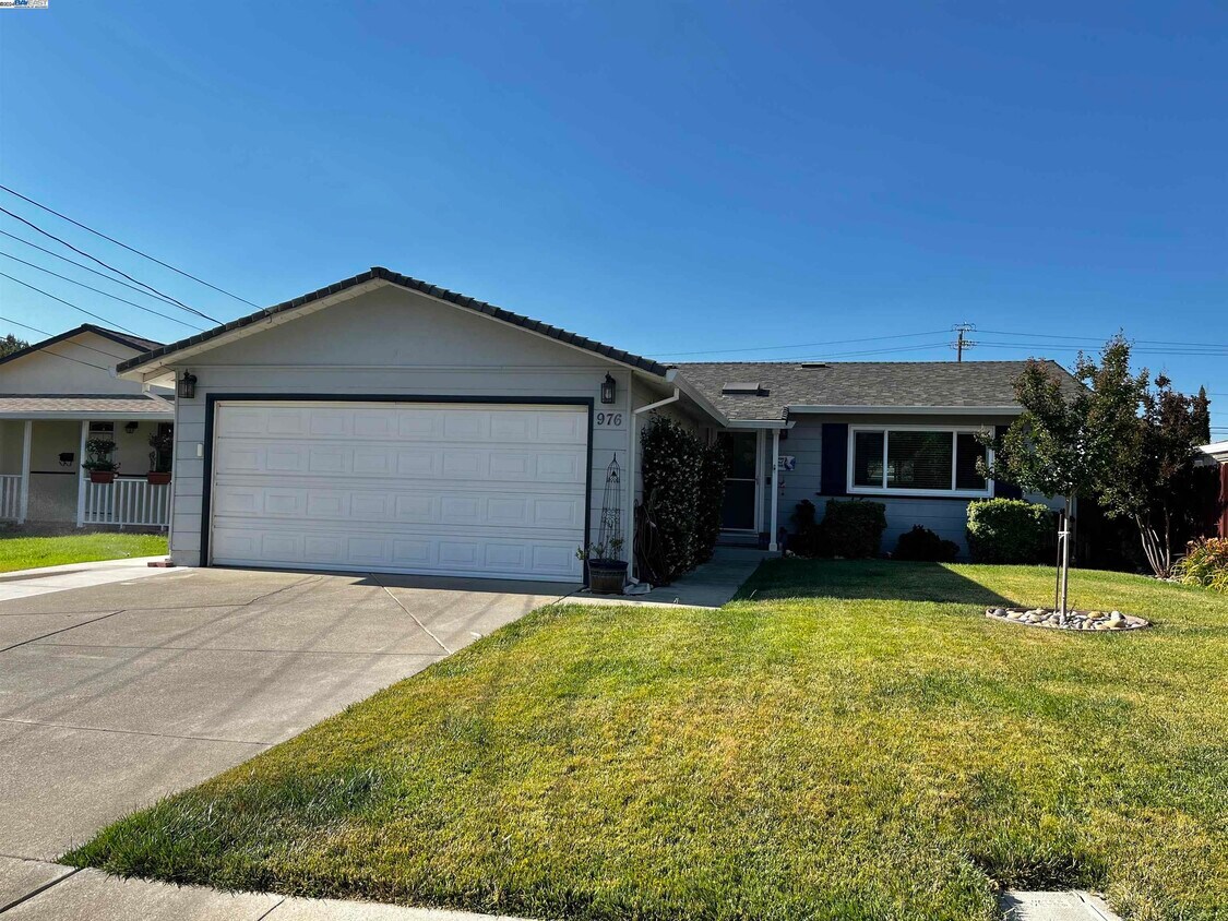 976 Lambaren Ave, Livermore, CA 94551 House Rental in Livermore, CA