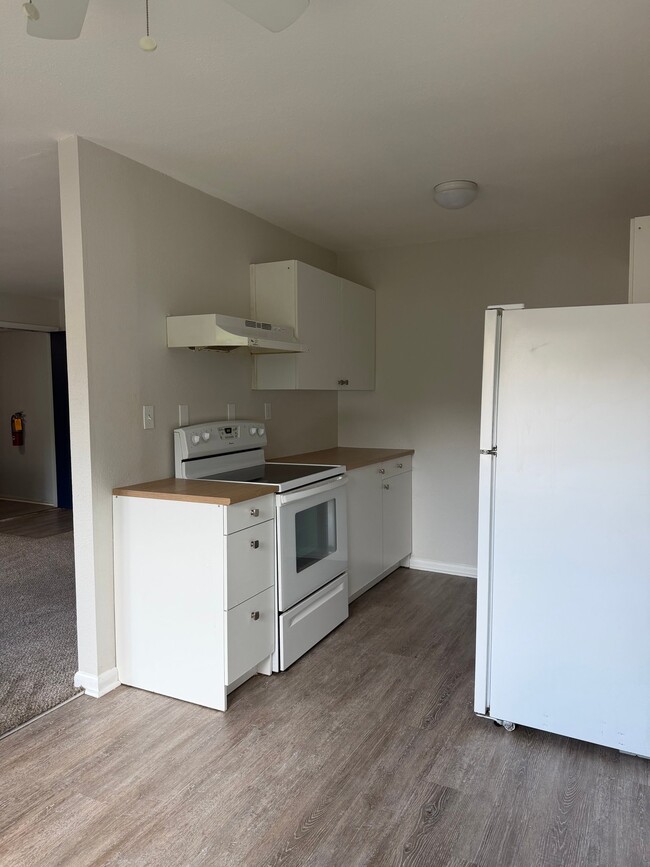 Photo - 2412 Azalea Garden Rd Apartment