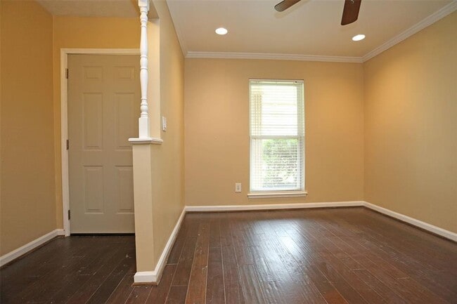Building Photo - 16619 Seawolf Dr