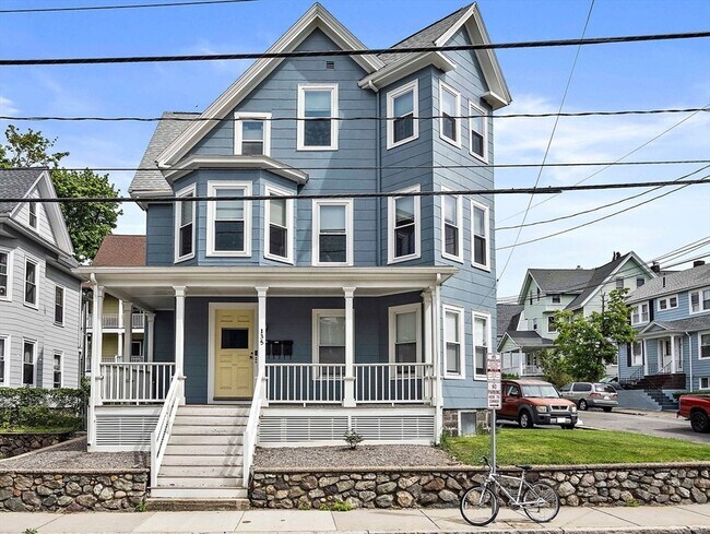 Foto del edificio - 135 Clifton St