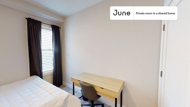 Foto del edificio - Room in Shared 5 bed/2 bath home