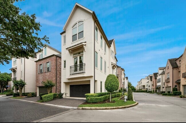 Foto del edificio - 15623 Broad St