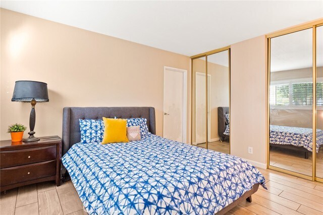 Building Photo - 10 Chamomile