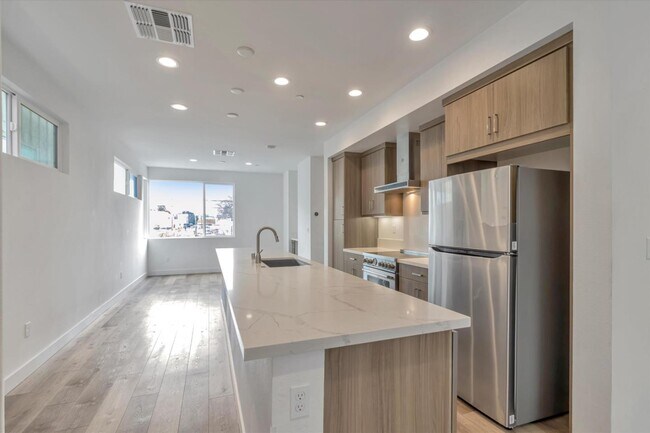 Foto del edificio - 2237 Myrtle St