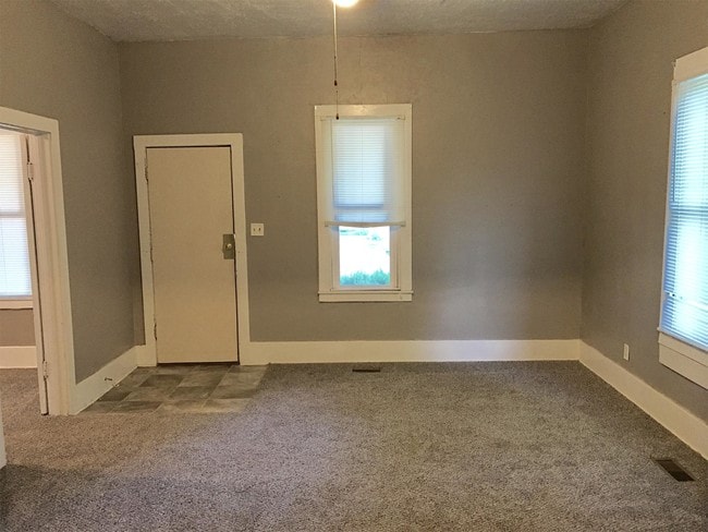 Building Photo - 117 N Sedgwick St