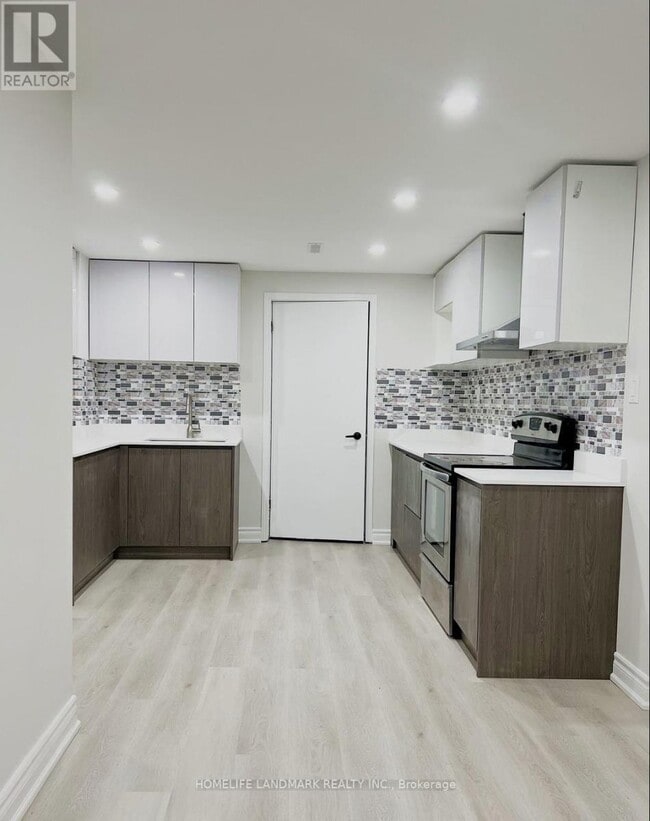 Building Photo - 144 Raymerville Dr