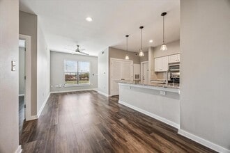 Building Photo - 1201 Grove Blvd