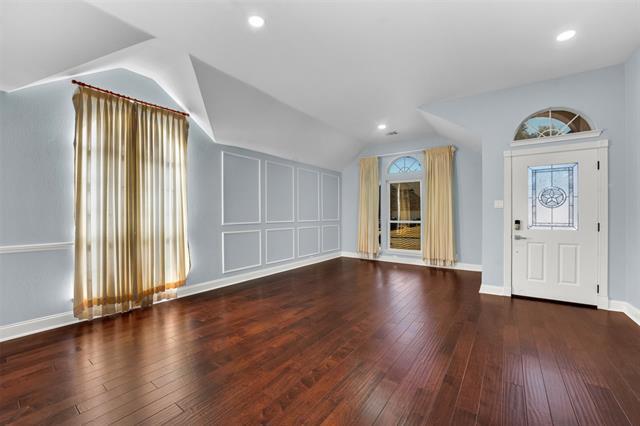 Foto del edificio - 1653 Churchill Ln