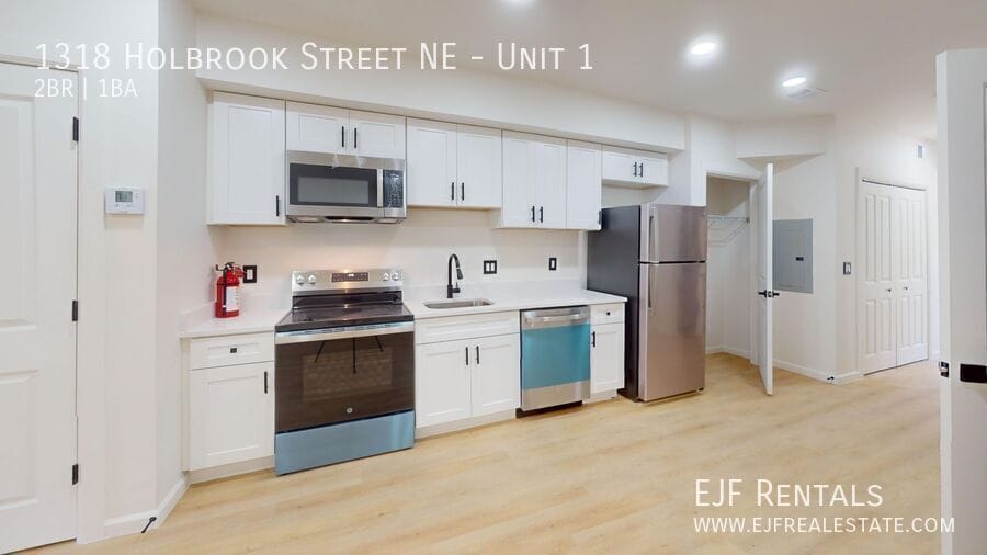 Photo - 1318 Holbrook Street NE-Unit 1