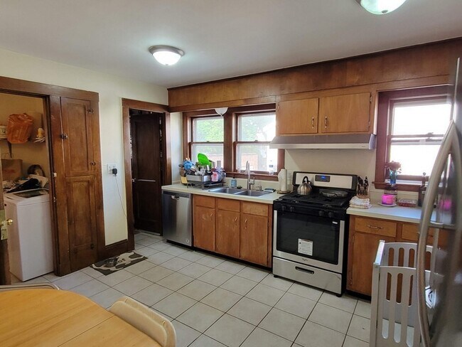 Foto del edificio - 159 Trapelo Rd