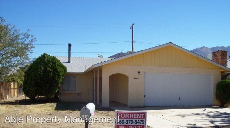 Primary Photo - 3 br, 2 bath House - 4508 Pine Ln