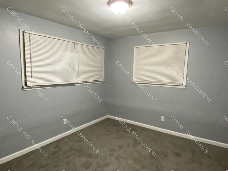Foto del edificio - 10235 Whittier Ave