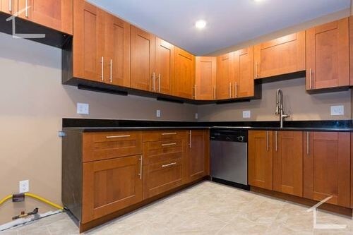 Foto principal - 33 Linden St