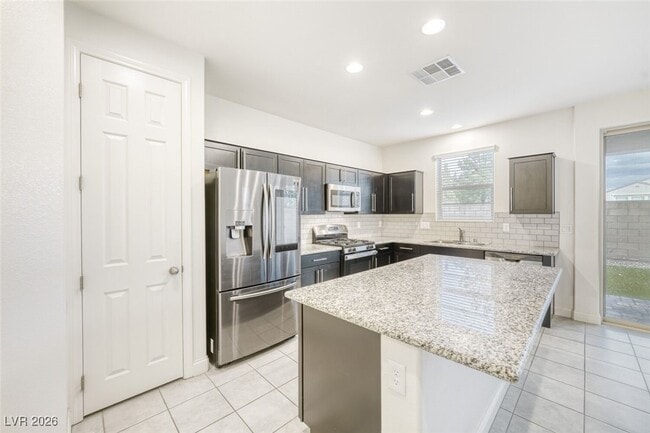 Foto del edificio - 10426 Mount Charleston Ave