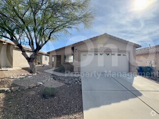 Building Photo - 10366 E Roywood Way