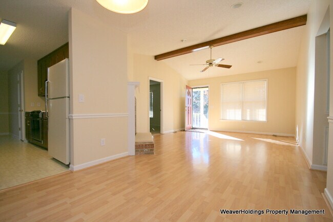 Foto del edificio - 159 Robinson Rd