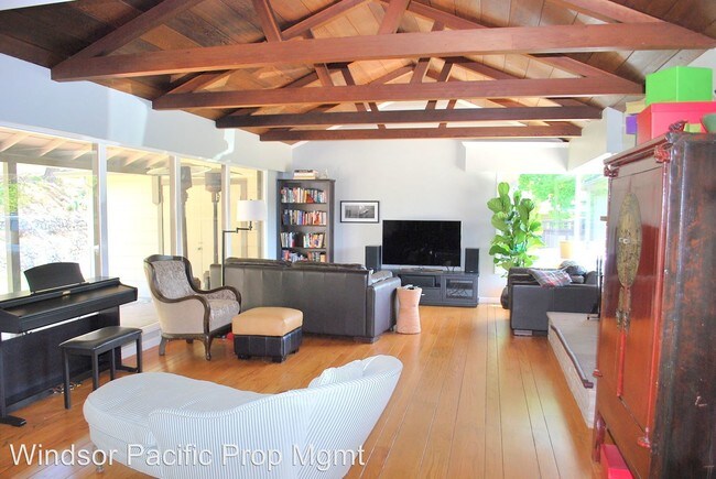 Foto del edificio - 3 br, 2 bath House - 51 Van Ripper Lane
