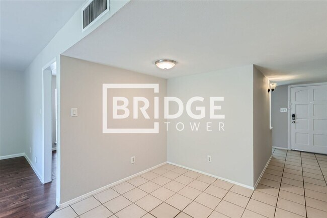 Foto del edificio - 941 Longhorn Dr