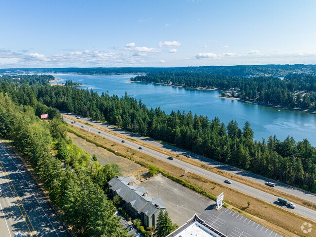 Aerial Photo - Bayview West Apartments