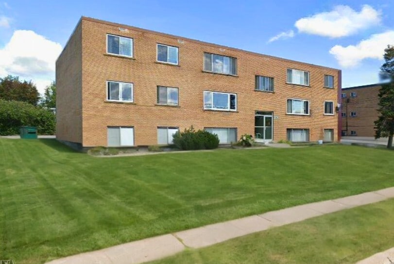 Building Photo - Hilltop Apts