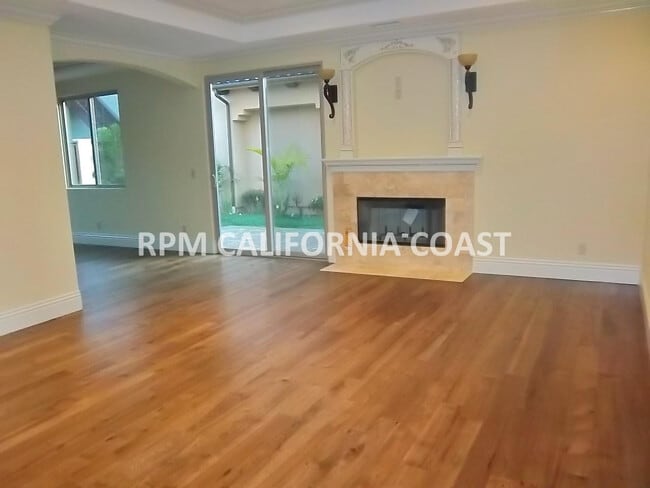 Foto del edificio - 2320 Marshallfield Ln