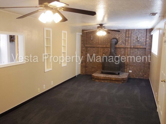 Building Photo - 1130 W 1350 S