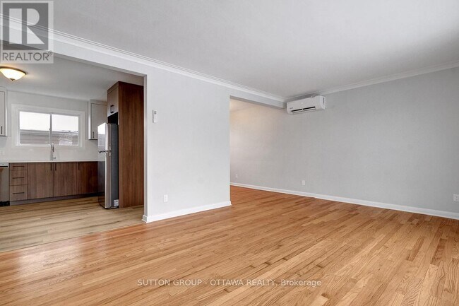 Photo du bâtiment - 2413 Ryan Dr