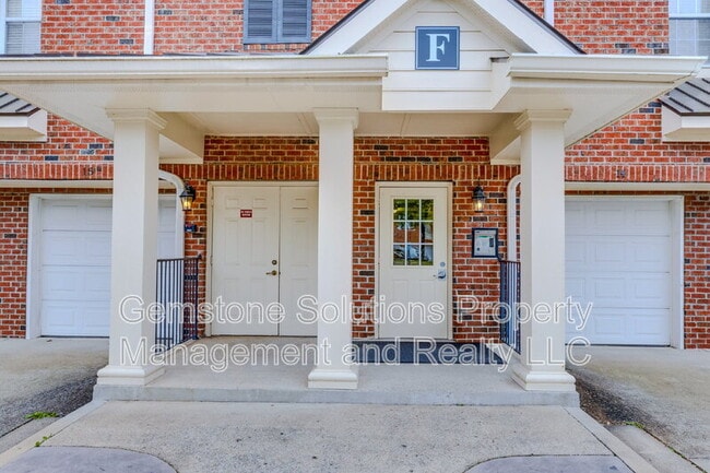 Building Photo - 3201 Aspen Grove Dr