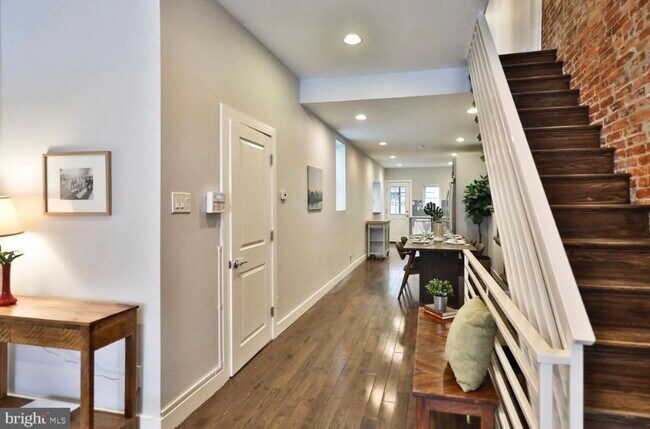 Foto del edificio - 2222 Dickinson St