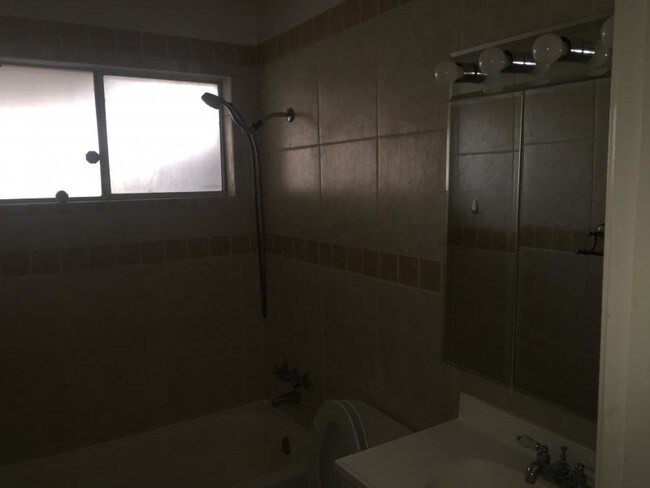 Foto del edificio - 1515 Silverpines Rd