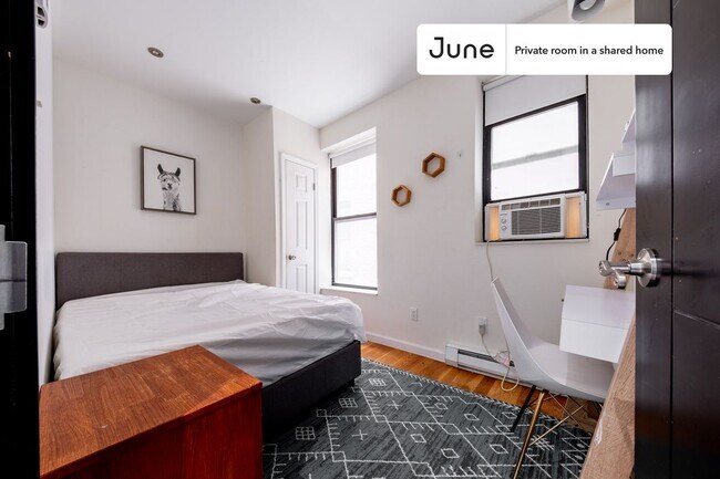 Foto del edificio - Room in Shared 2 bed/1 bath home