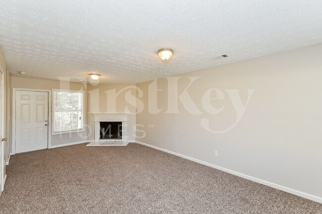 Foto del edificio - 5205 Alexander St