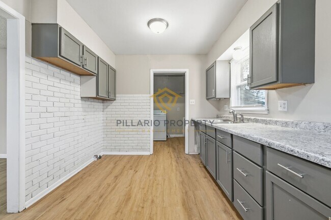 Foto del edificio - Adorable 3-Bedroom Home on the East Side, Available NOW!