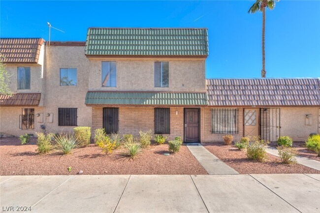 Building Photo - 3947 Visby Ln
