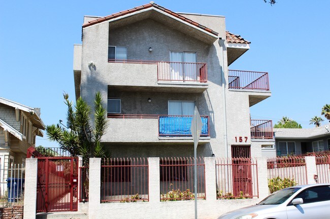 Foto del edificio - 157 S Hoover St