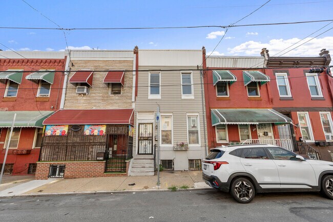 Building Photo - 2418 N 16th St