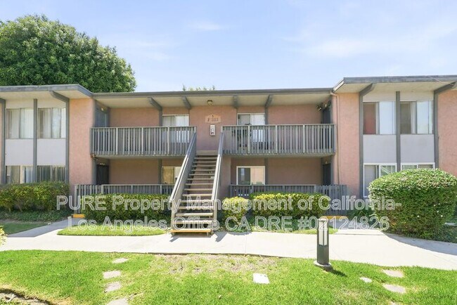 Foto del edificio - 1111 Sepulveda Blvd