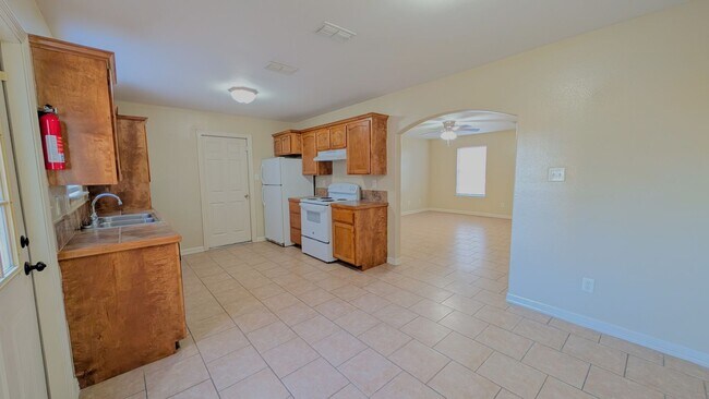 Foto del edificio - 22938 Monte Alto Ct