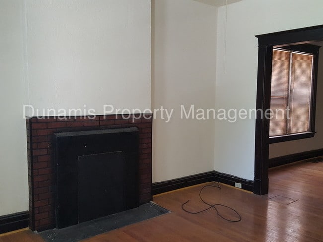 Foto del edificio - 4736 Saint Louis Ave