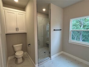 Building Photo - 7 Prestwick Ln