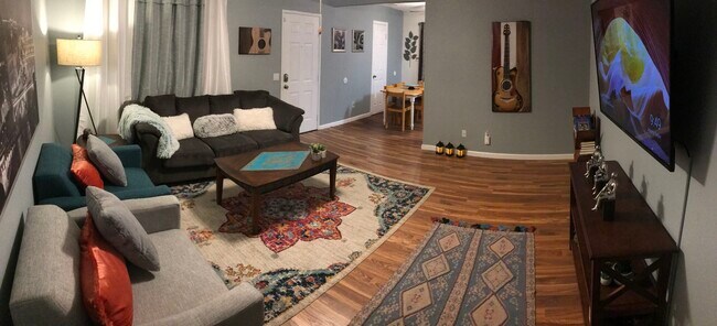 Foto del edificio - 6577 Desert Queen Ave