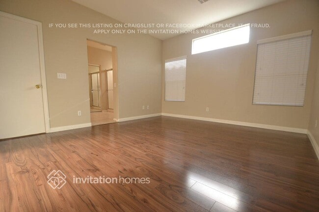 Building Photo - 10058 Floragold Ct