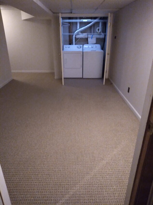 43 Glengarry Dr Unit 43, Stratham, NH 03885 Condo for Rent in