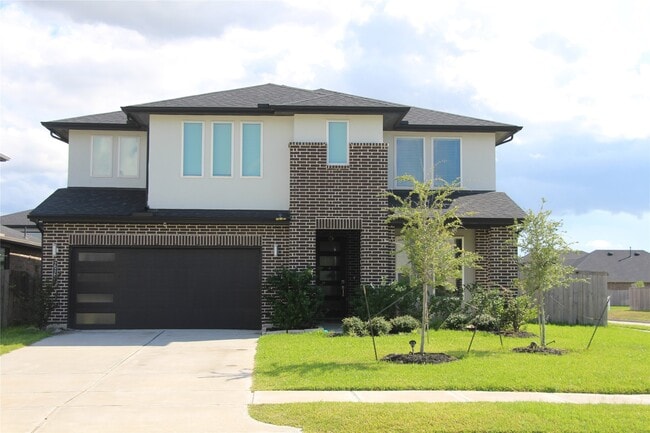 Building Photo - 29251 Pikes Peak Dr