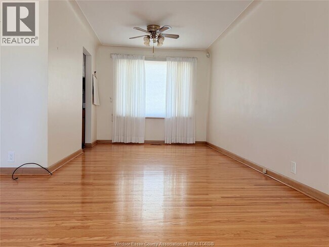 Building Photo - 3610 Roxborough Blvd