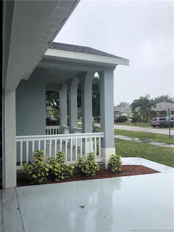 Foto del edificio - 4567 SE Murray Cove Cir